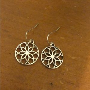 NWOT Sterling Silver Geometric Floral Earrings!